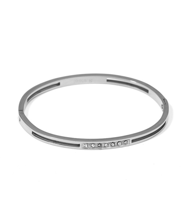 Pulsera rígida plateada con circonitas y ranuras