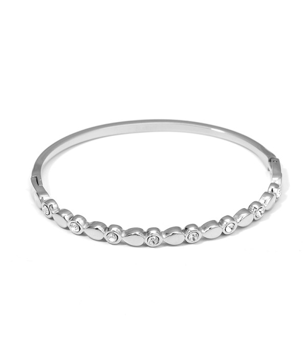 Pulsera plateada con eslabones ovalados y circonitas