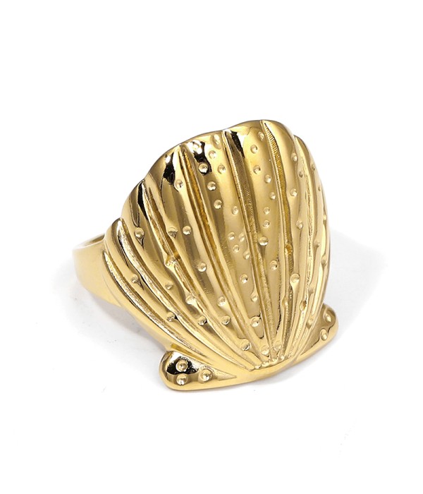 Anillo concha marina en relieve