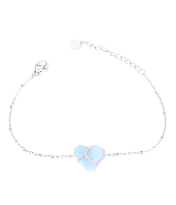 Pulseras plateadas con corazones multicolores