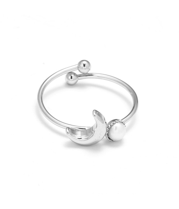 Anillo con perla y luna lisa