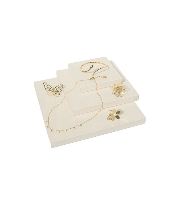 Expositor de joyas con 3 bases móviles