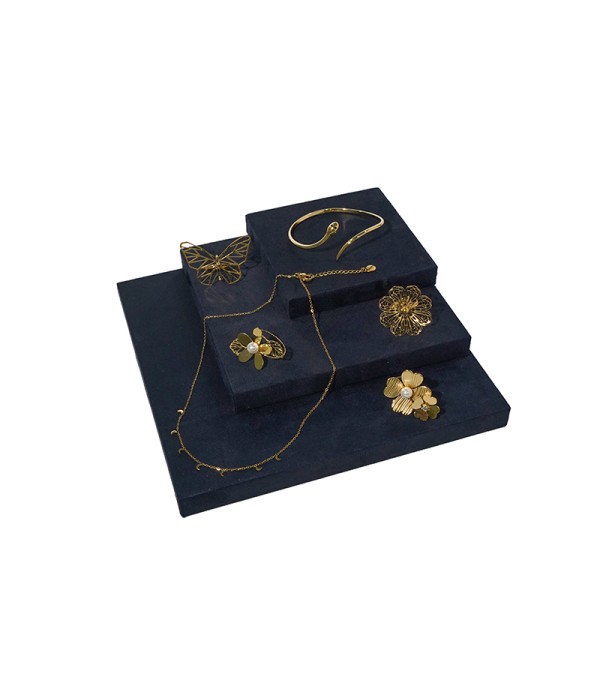 Expositor de joyas con 3 bases móviles