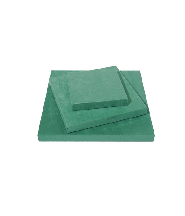 Expositor de joyas con 3 bases móviles