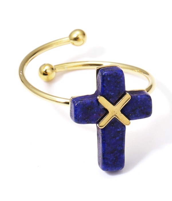 Anillos dorados con cruz multicolores