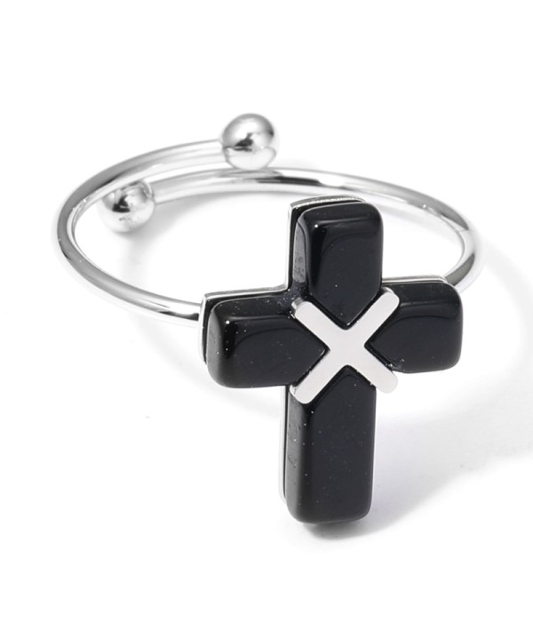 Anillos plateados con cruz multicolores