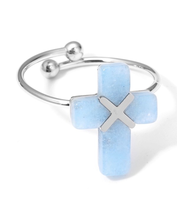 Anillos plateados con cruz multicolores