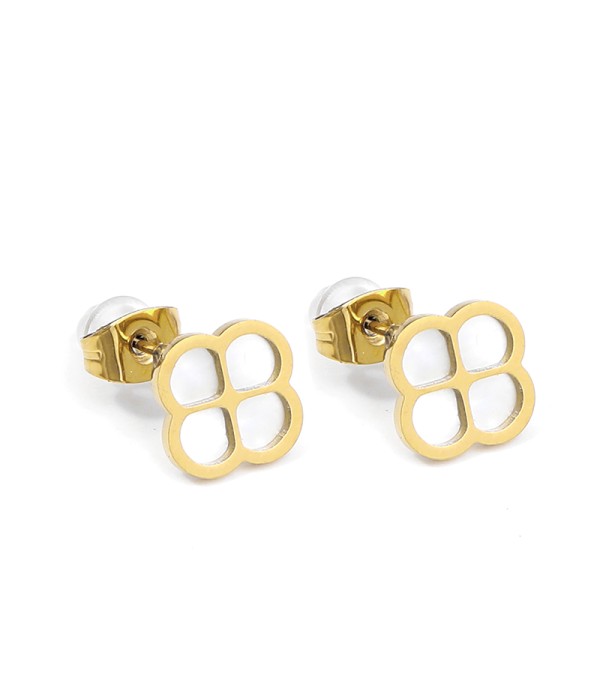 Pendientes dorados con diseño de flor de cuatro pétalos