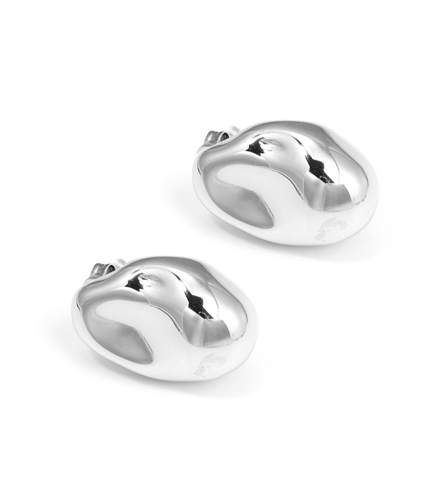 Pendientes plateados geométricos estilo orgánico