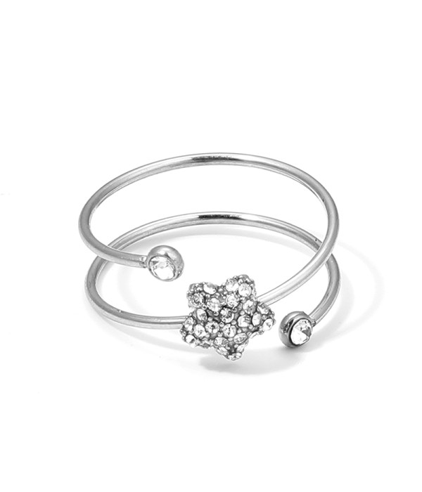 Anillo doble vuelta con estrella y circonitas