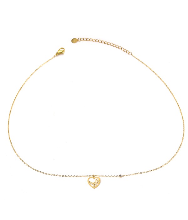 Collar dorado con colgante de corazón con base nácar