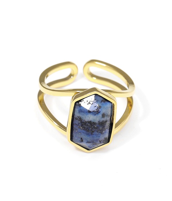 Anillo dorado ajustable con hexágono de piedra natural