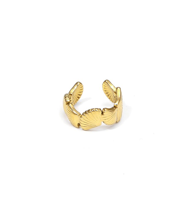 Clip de oreja con diseño de conchas