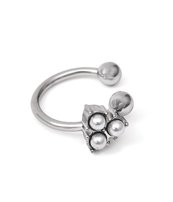 Clip de oreja con perlas decorativas