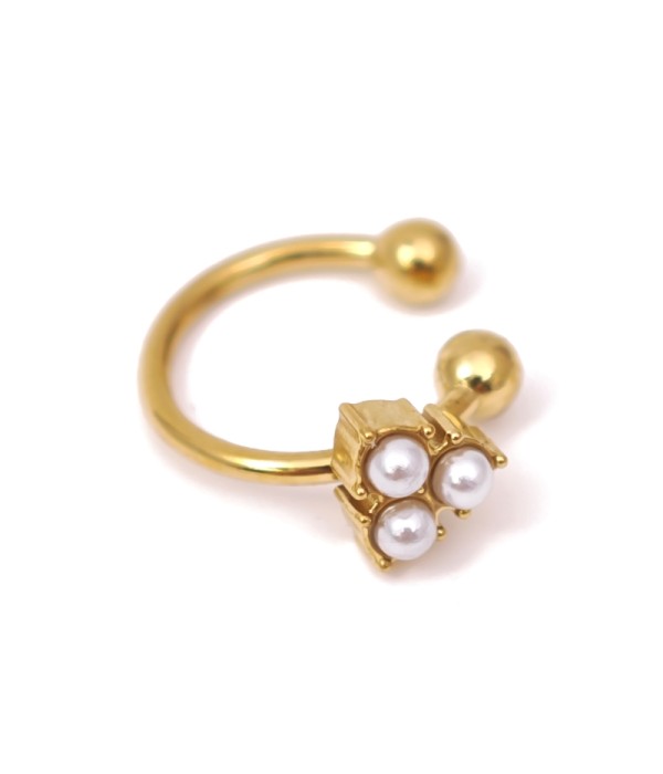 Clip de oreja con perlas decorativas