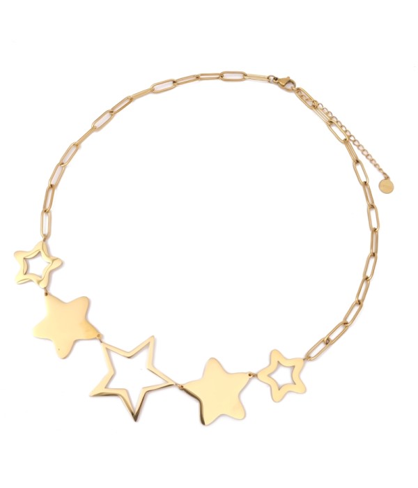 Collar dorado con diseño de estrellas
