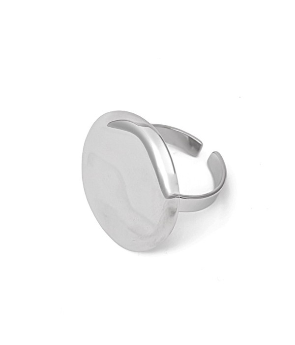 Anillo plateado con disco