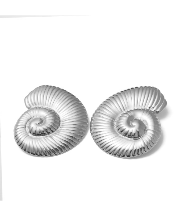 Pendientes plateados de caracola en espiral