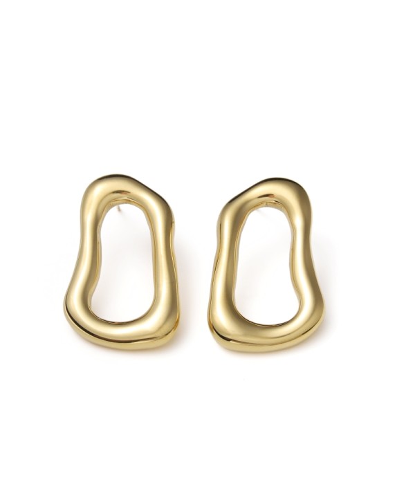 Pendientes calados irregulares con diseño fluido