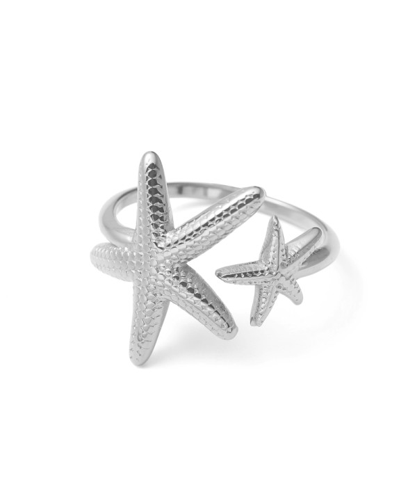 Anillo plateado con diseño de estrella de mar