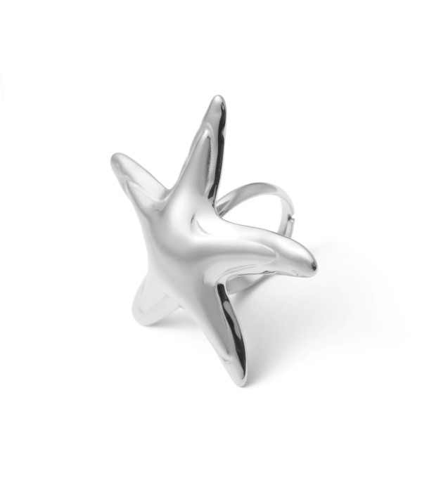 Anillo plateado con gran estrella de mar