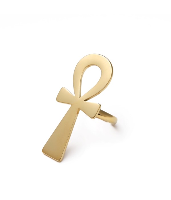 Anillo dorado con símbolo Ankh