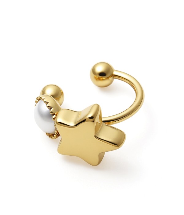 Clip de oreja con diseño de estrella y perla