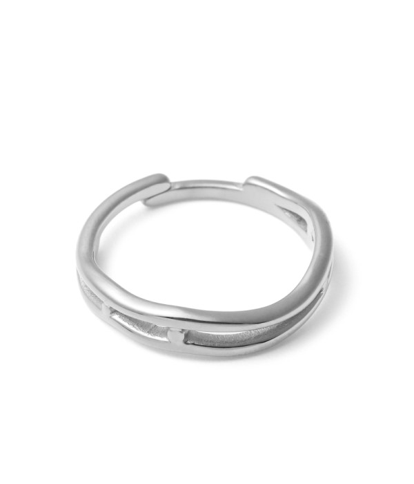 Anillo con diseño de doble capa