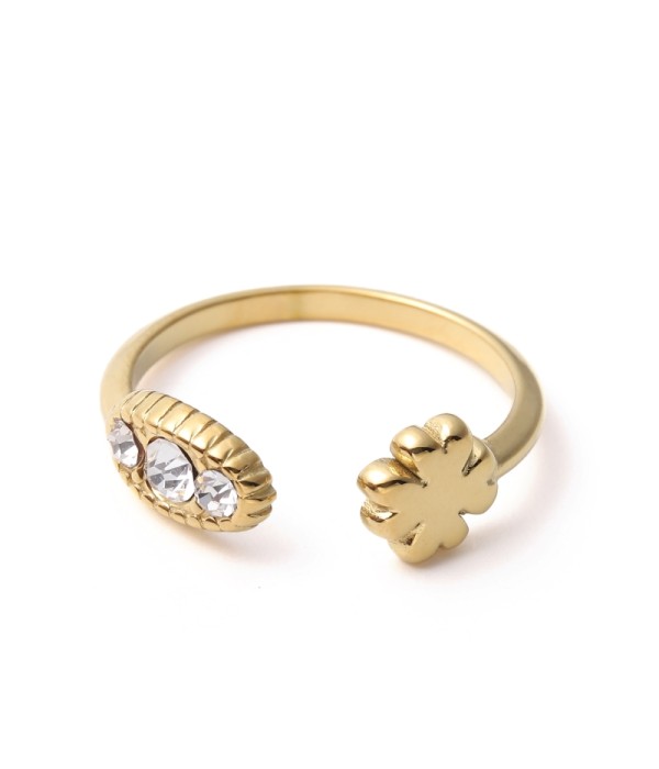 Anillo de trébol de cuatro hojas