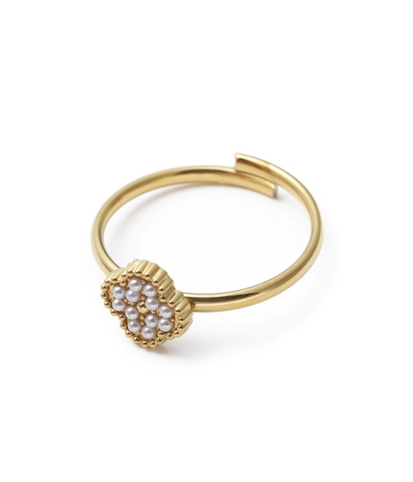 Anillo fino con flor de perlas