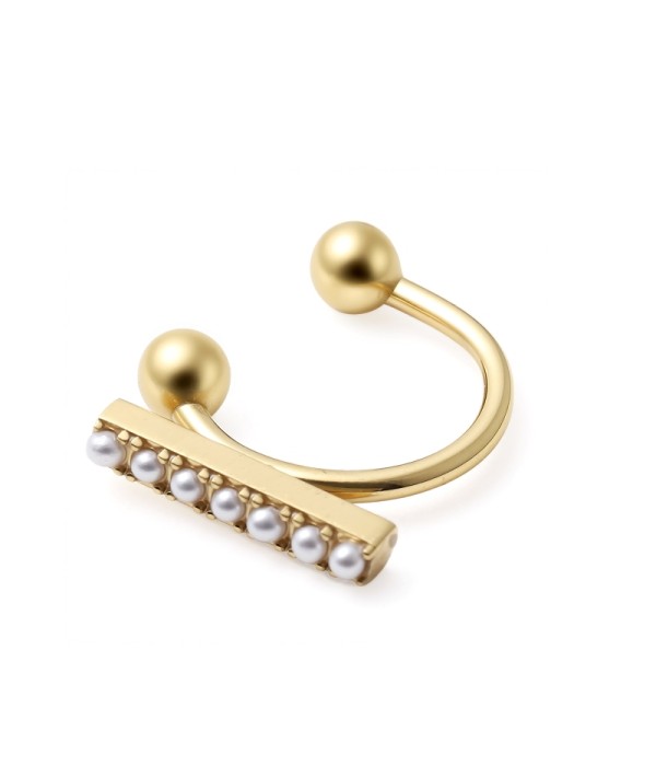 Clip de oreja con barra de perlas