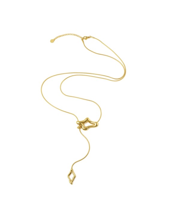 Collar dorado largo con diseño geométrico ondulado