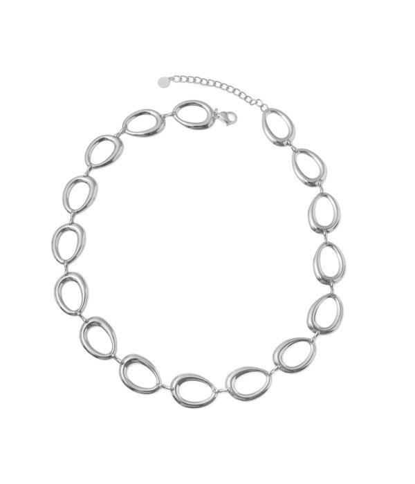 Collar plateado de eslabones ovalados irregulares