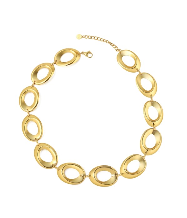 Collar dorado de eslabones ovalados grandes