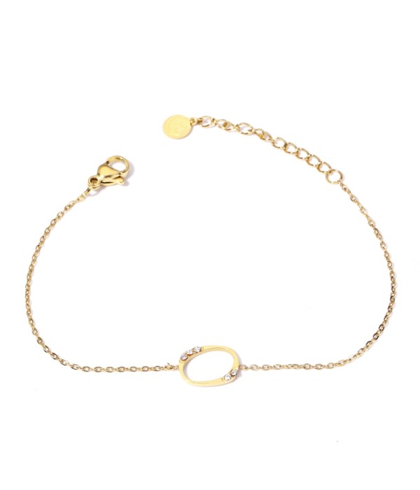 Pulsera dorada con óvalo y detalles en circonitas
