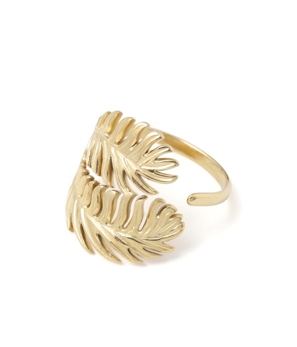 Anillo dorado con diseño de hojas