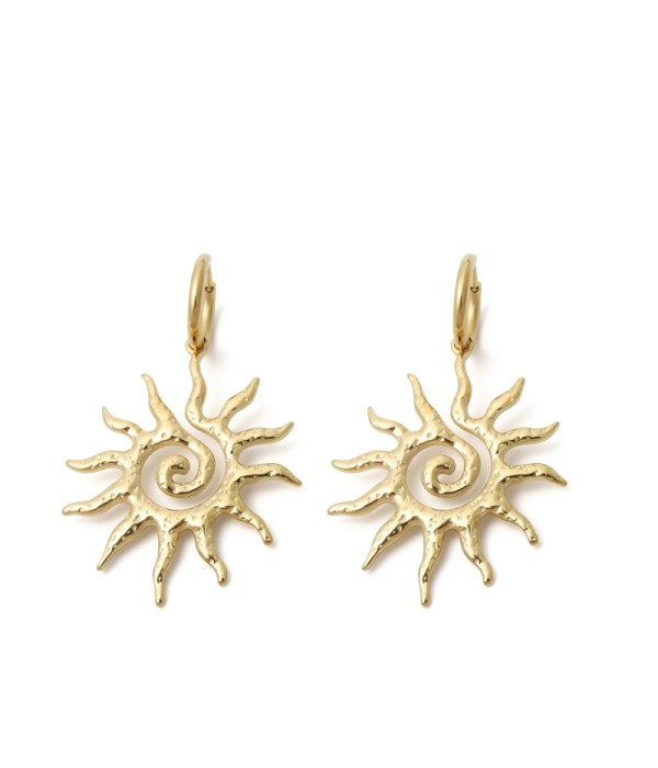 Pendientes dorados con diseño de sol en espiral