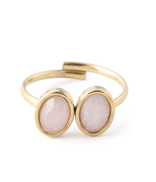 Anillo dorado con piedras tipo jade