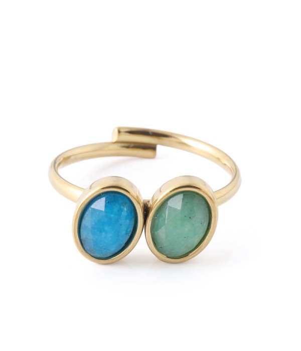 Anillo dorado con piedras tipo jade