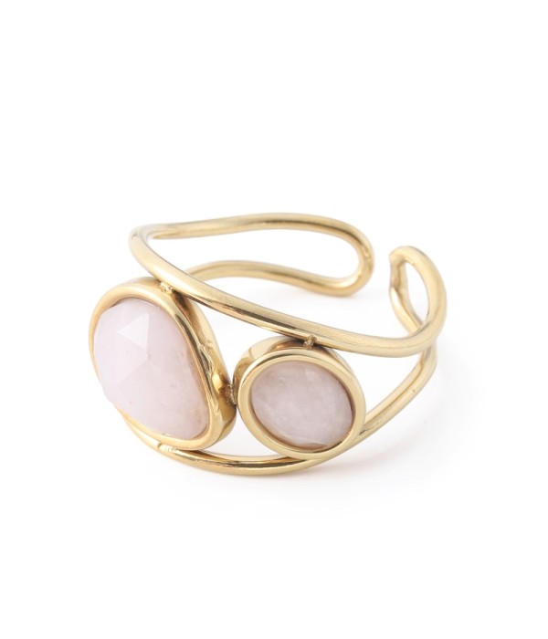 Anillo dorado con piedras tipo jade