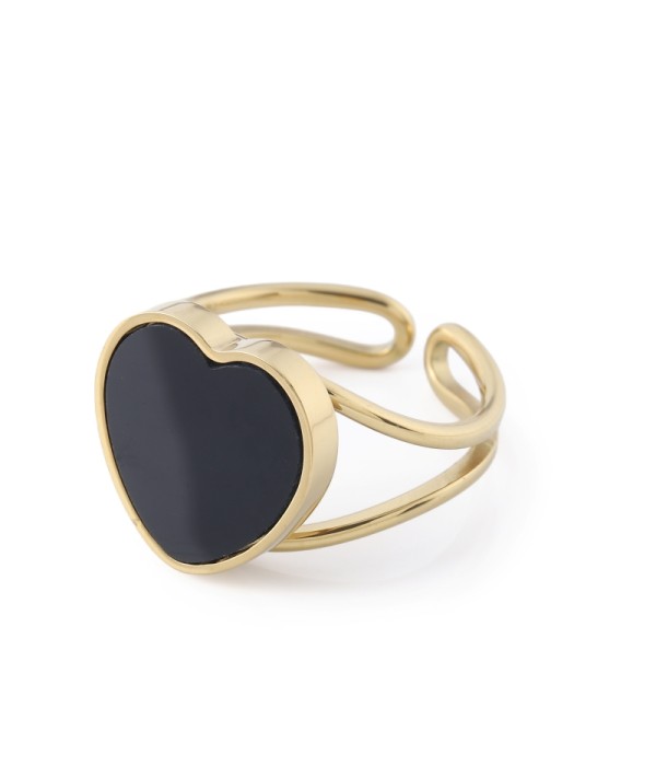 Anillo dorado con corazón de jade