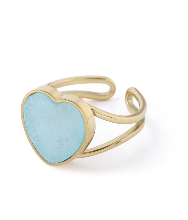 Anillo dorado con corazón de jade
