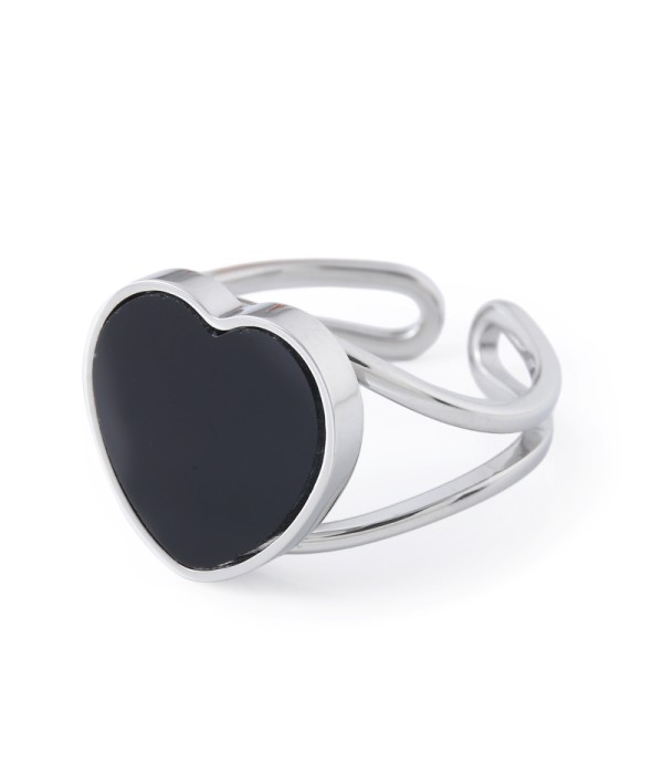 Anillo plateado con corazón de jade
