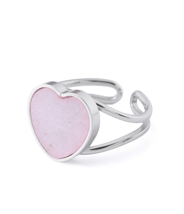 Anillo plateado con corazón de jade