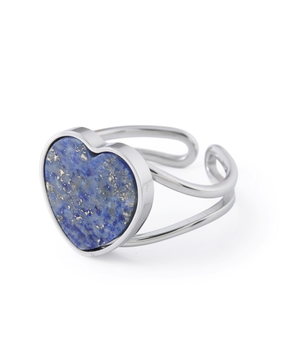 Anillo plateado con corazón de jade