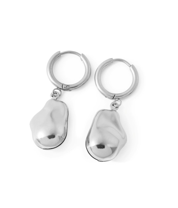 Pendientes plateados con gotas metálicas escultóricas