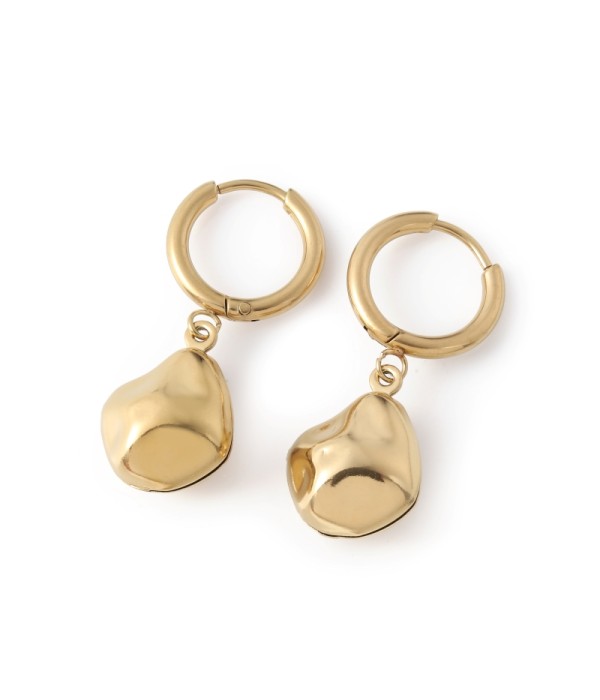 Pendientes dorados con gotas metálicas irregulares