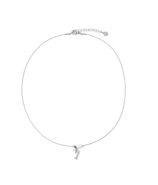 Collar plateado con colgante de delfín y perla