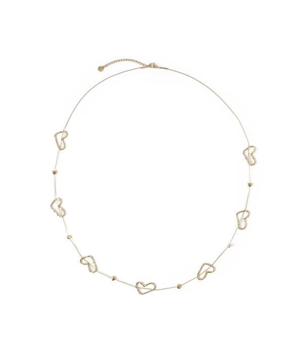 Collar con delicados corazones