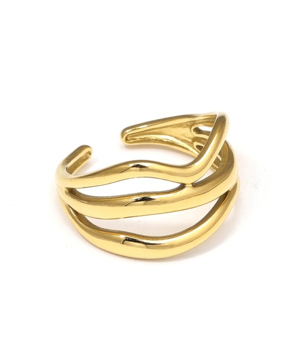 Anillo de tres líneas curvas